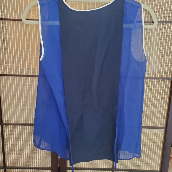 BCBG Lula Silk Sleeveless Top - Picture 2 of 3